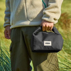 Black & Blum Τσάντα Θερμομονωτική Μαύρη 6,7Lt - 7,3x23cm