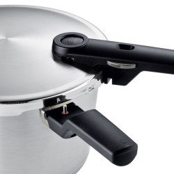 Χύτρα Ταχύτητας Fissler Vitaquick Premium με καλάθι ατμού, χωρητικότητα 4.5L και διάμετρο 22cm